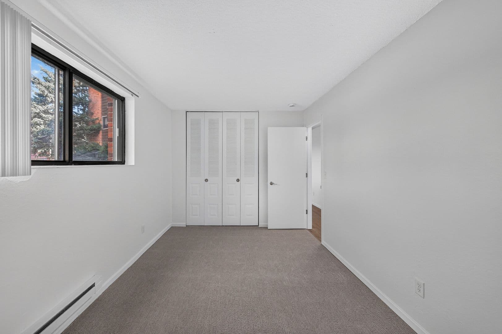 Pineview Apartments 4 of 7