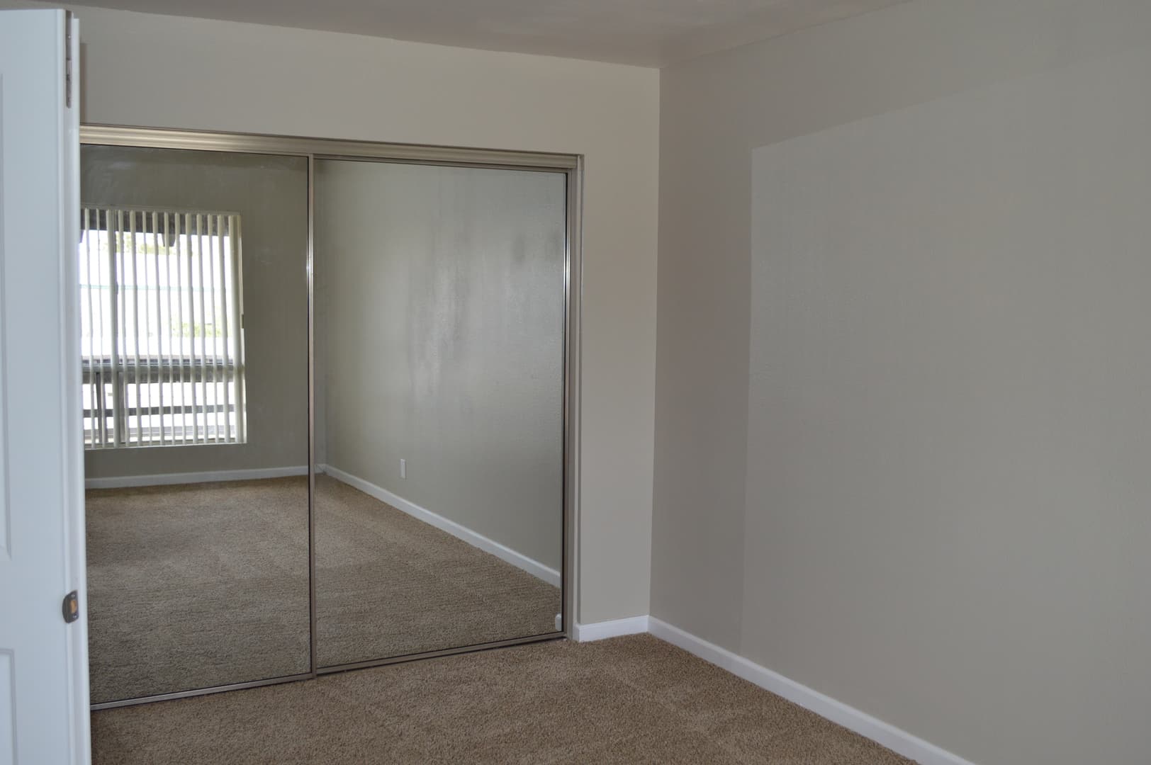 Rancho Monterey Apartments 6 of 15