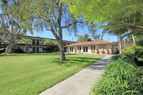 Rancho Monterey Apartments 7 of 15