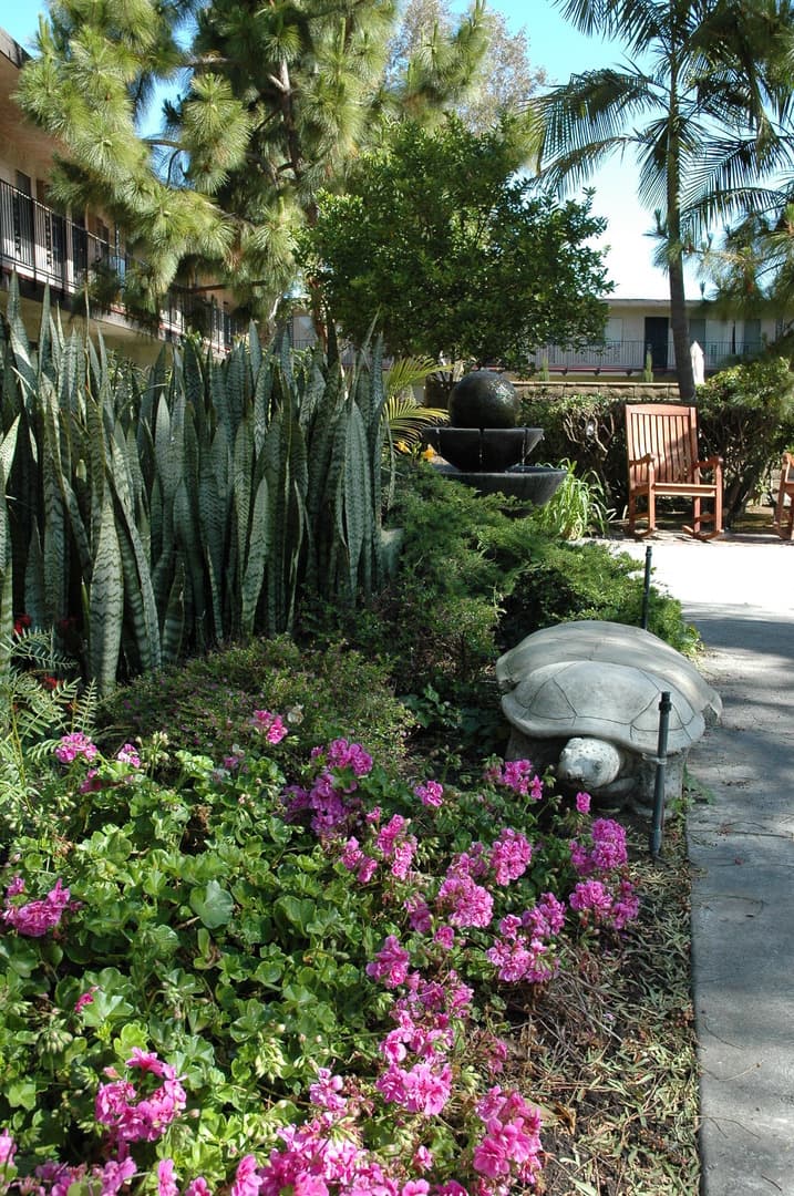Rancho Monterey Apartments 11 of 12