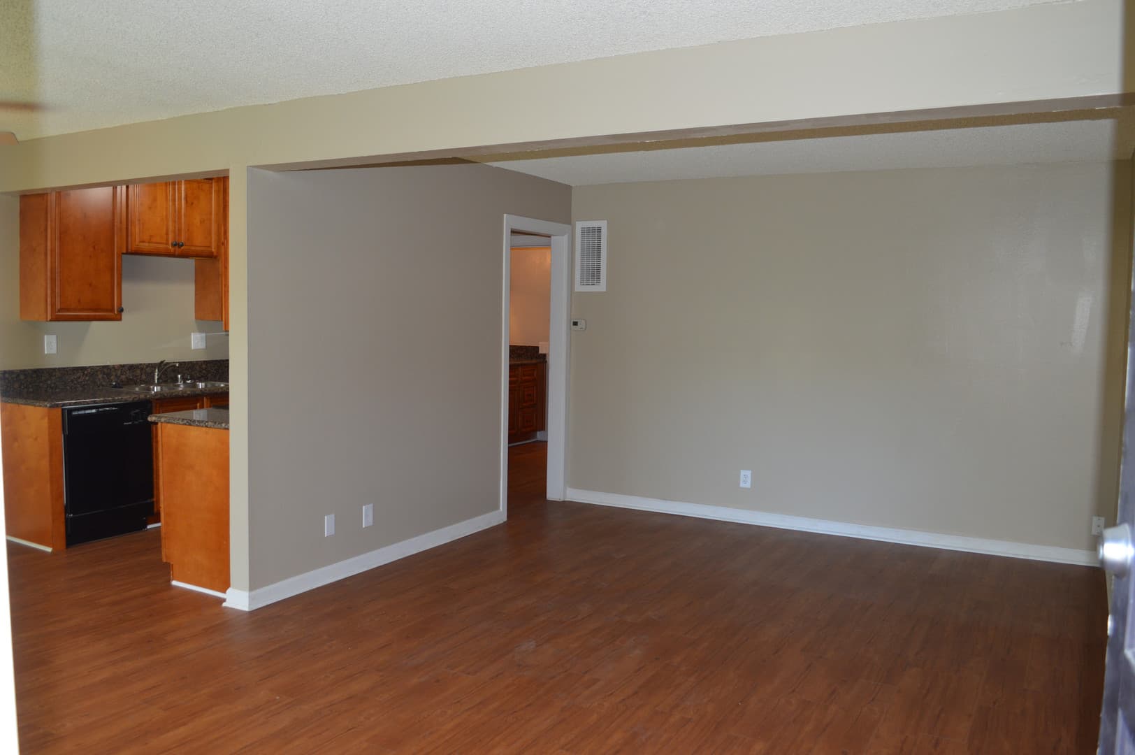 Rancho Monterey Apartments 5 of 13