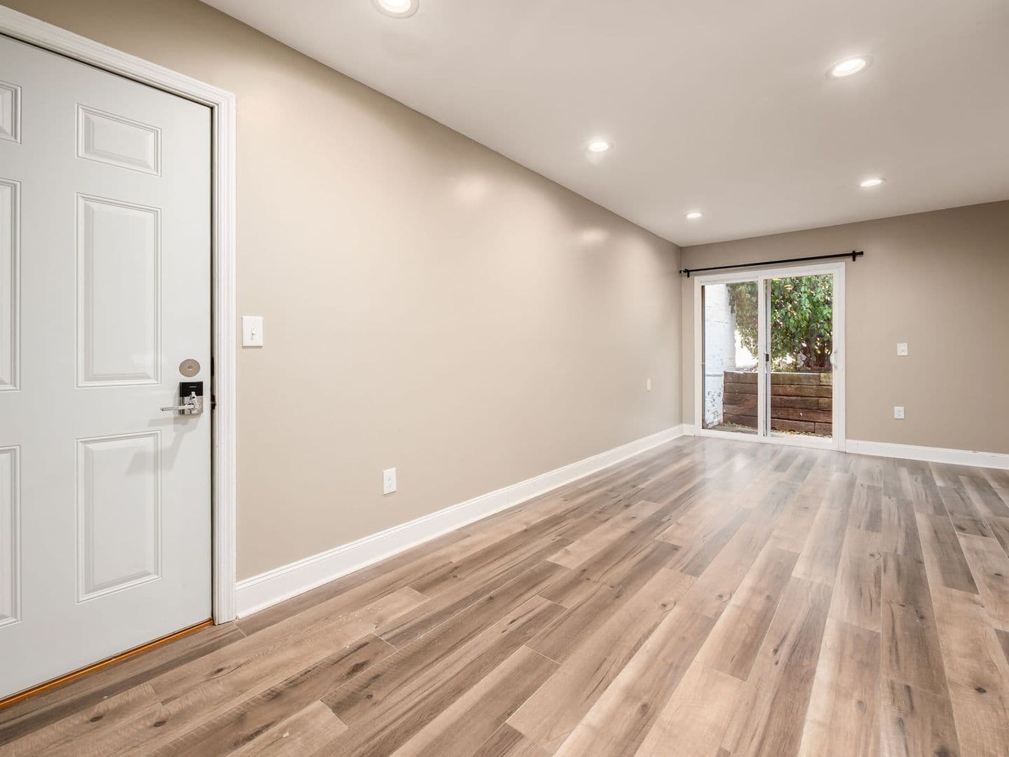 ✨ Renovated 1-Bedroom Apartment | Private Parking | Move-In Special!!! 32 of 36
