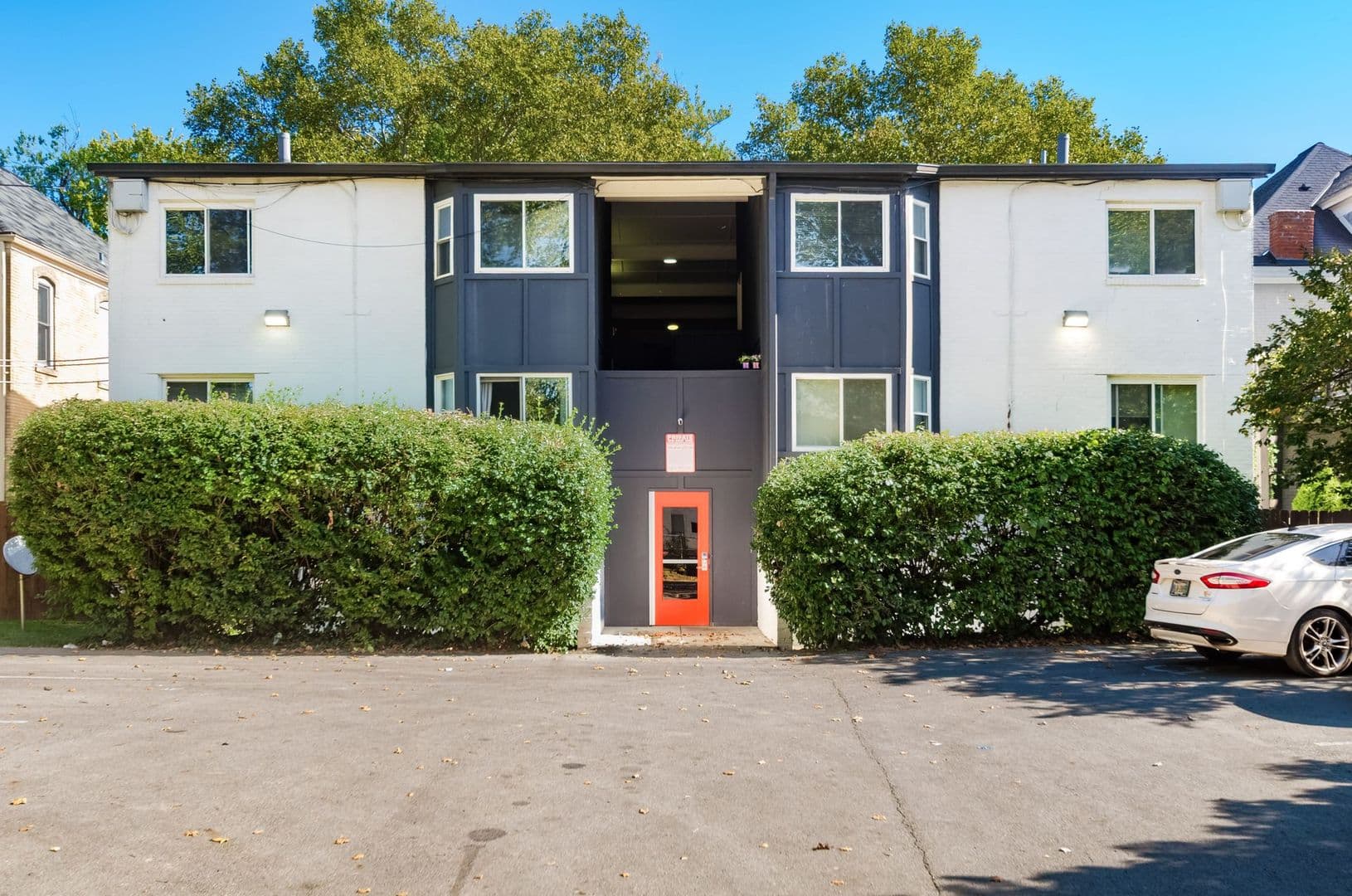 ✨ Renovated 1-Bedroom Apartment | Private Parking | Move-In Special!!! 22 of 44
