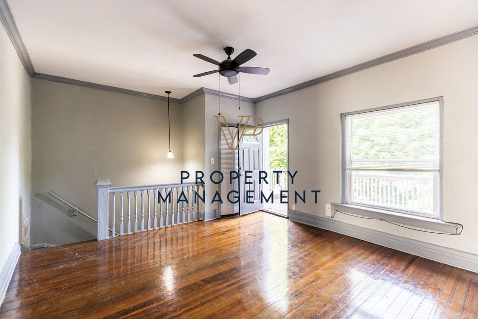 412-416 Montgall 3 of 16