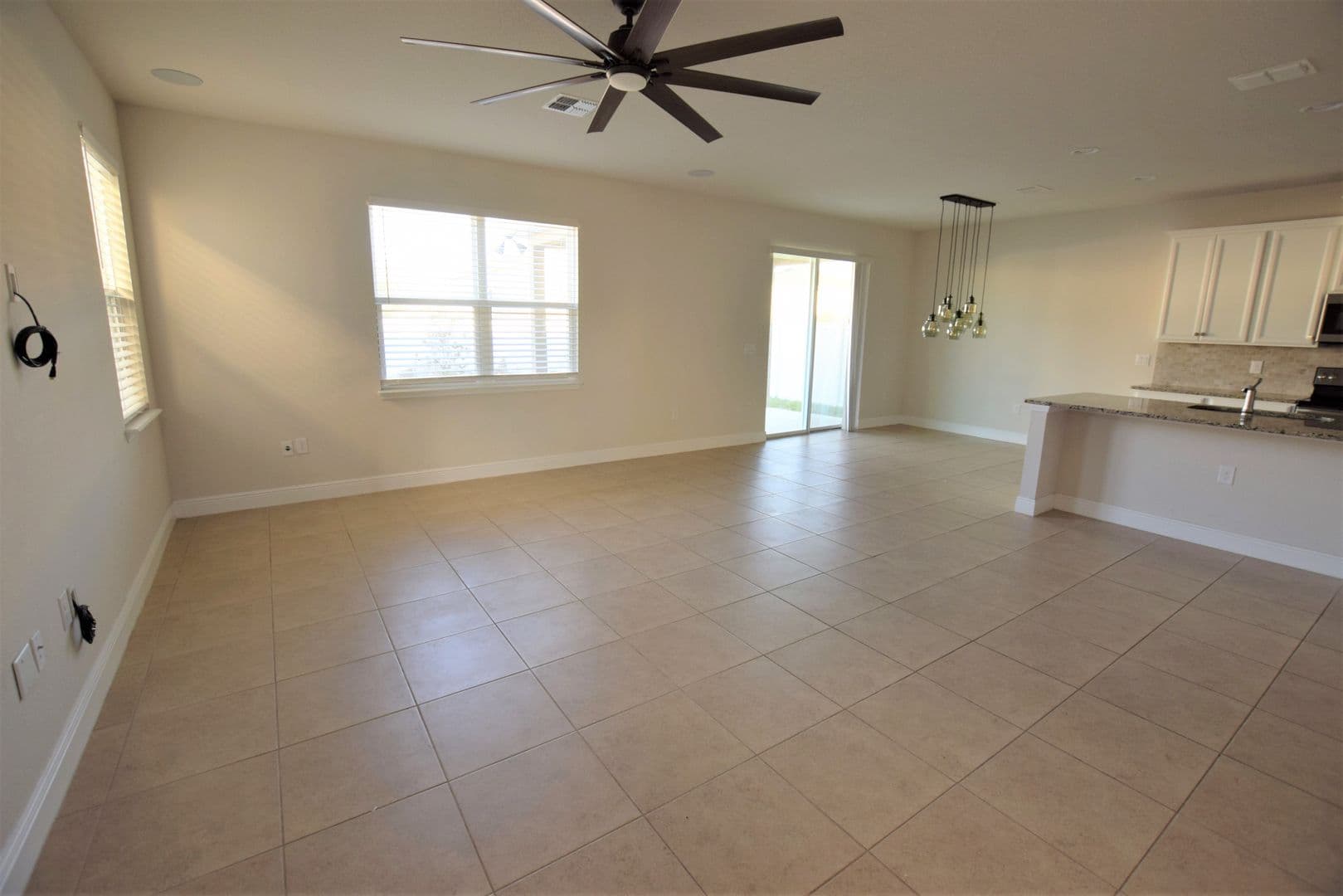 SilverCreekStreet4358 6 of 24