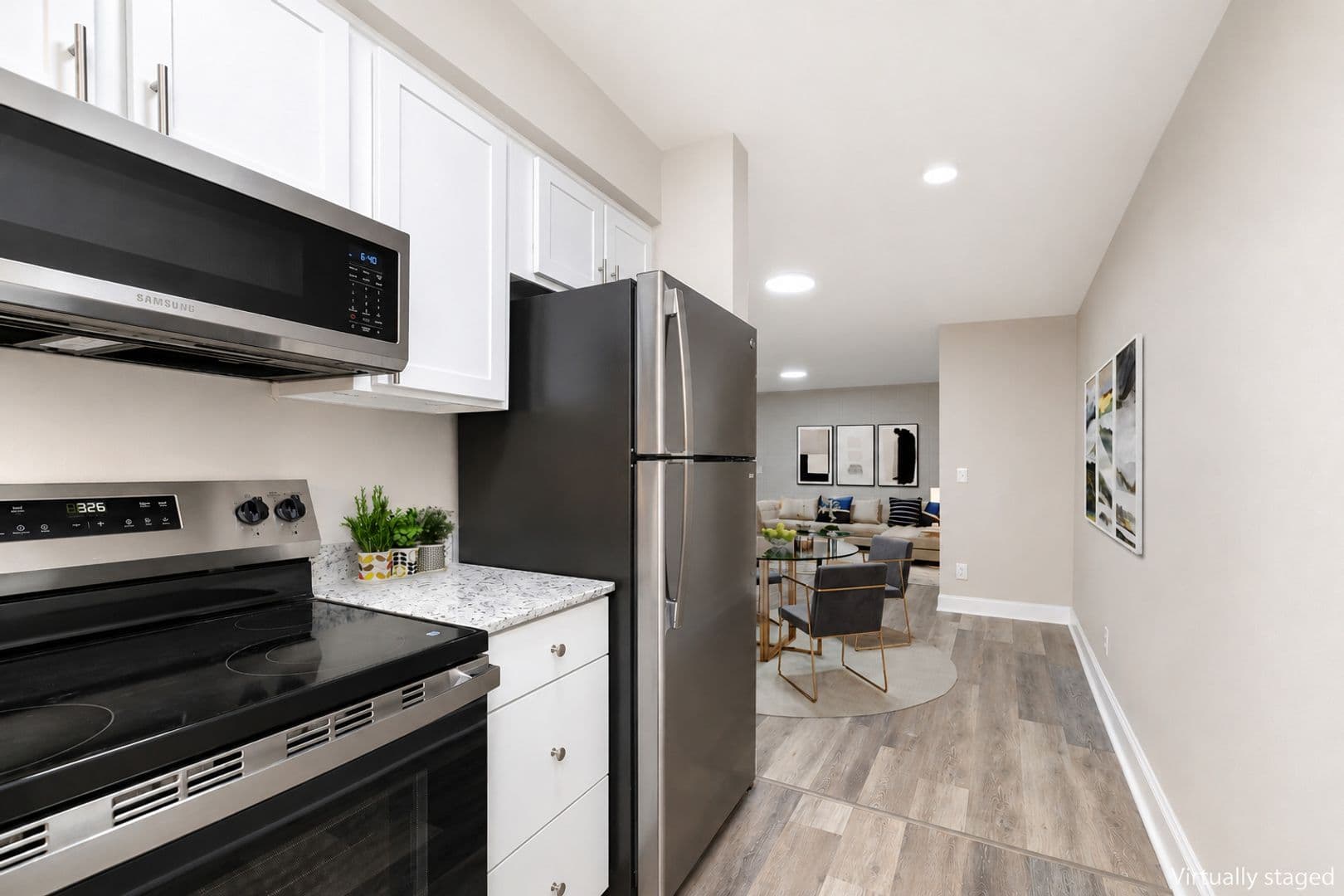 Swan Lake Apartments 9 of 15