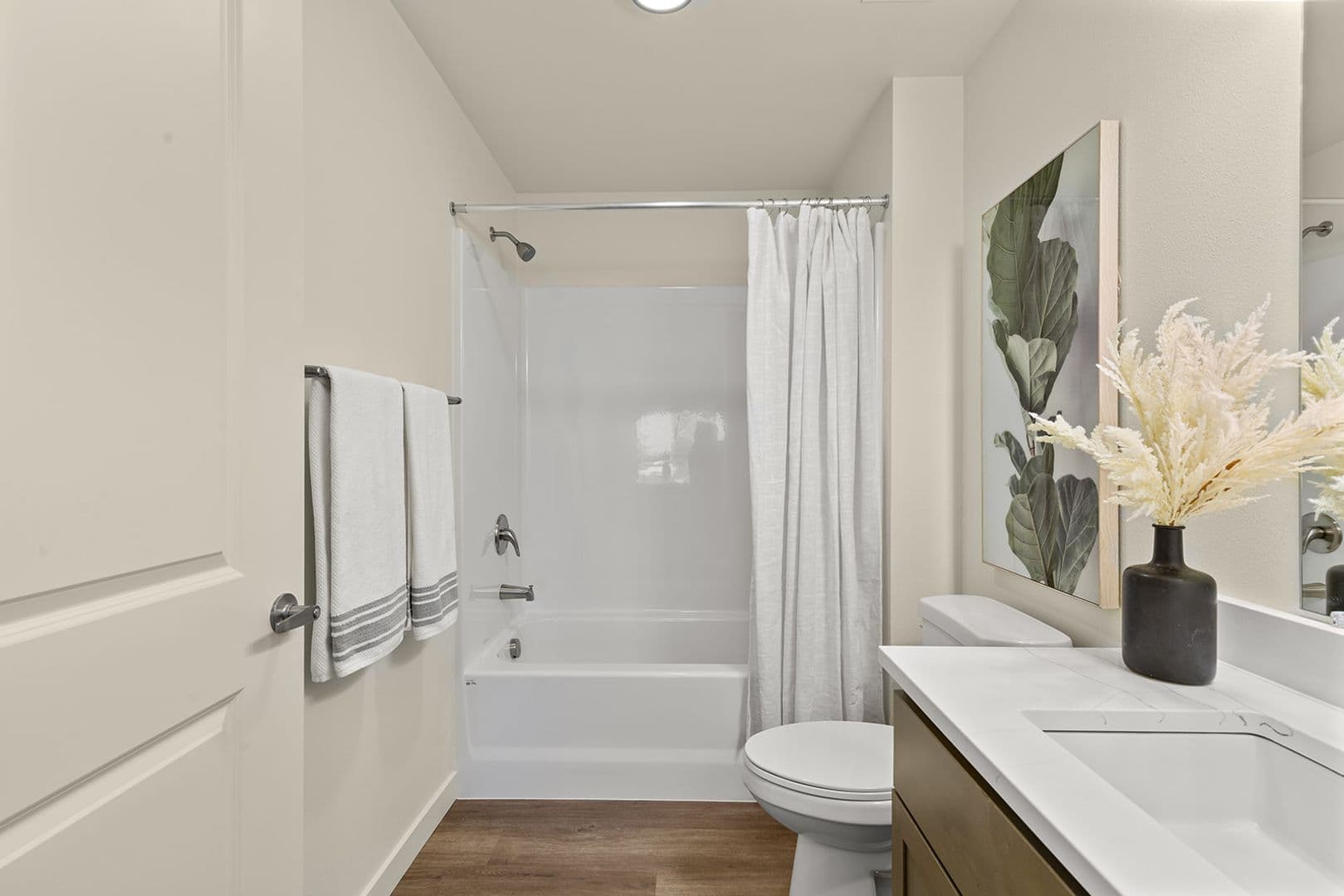 288 Haven Place Apartments 50 of 56