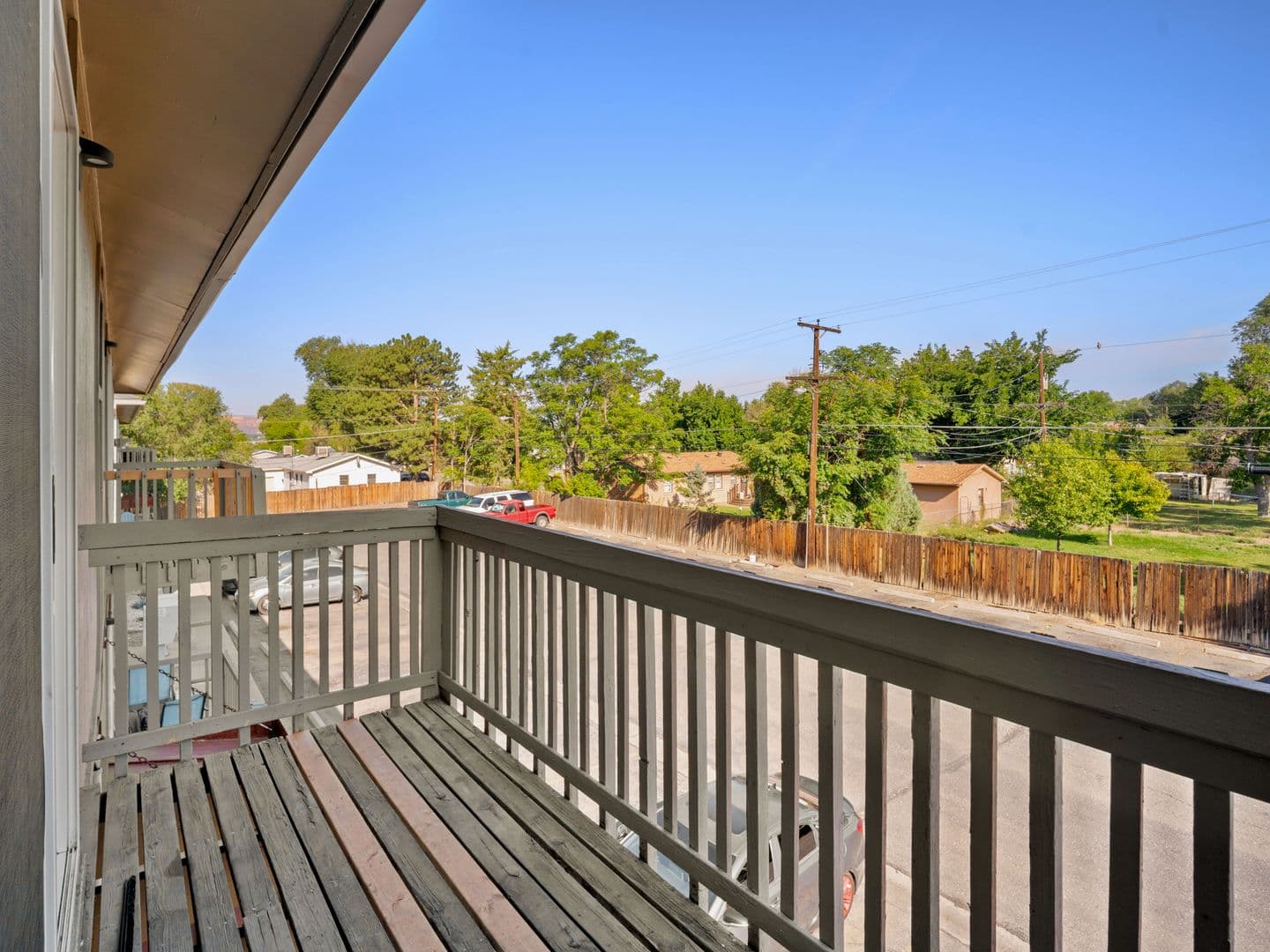 Spacious and Bright 2-Bedroom, Pet Friendly Apartment- Prime Location! 1 of 15