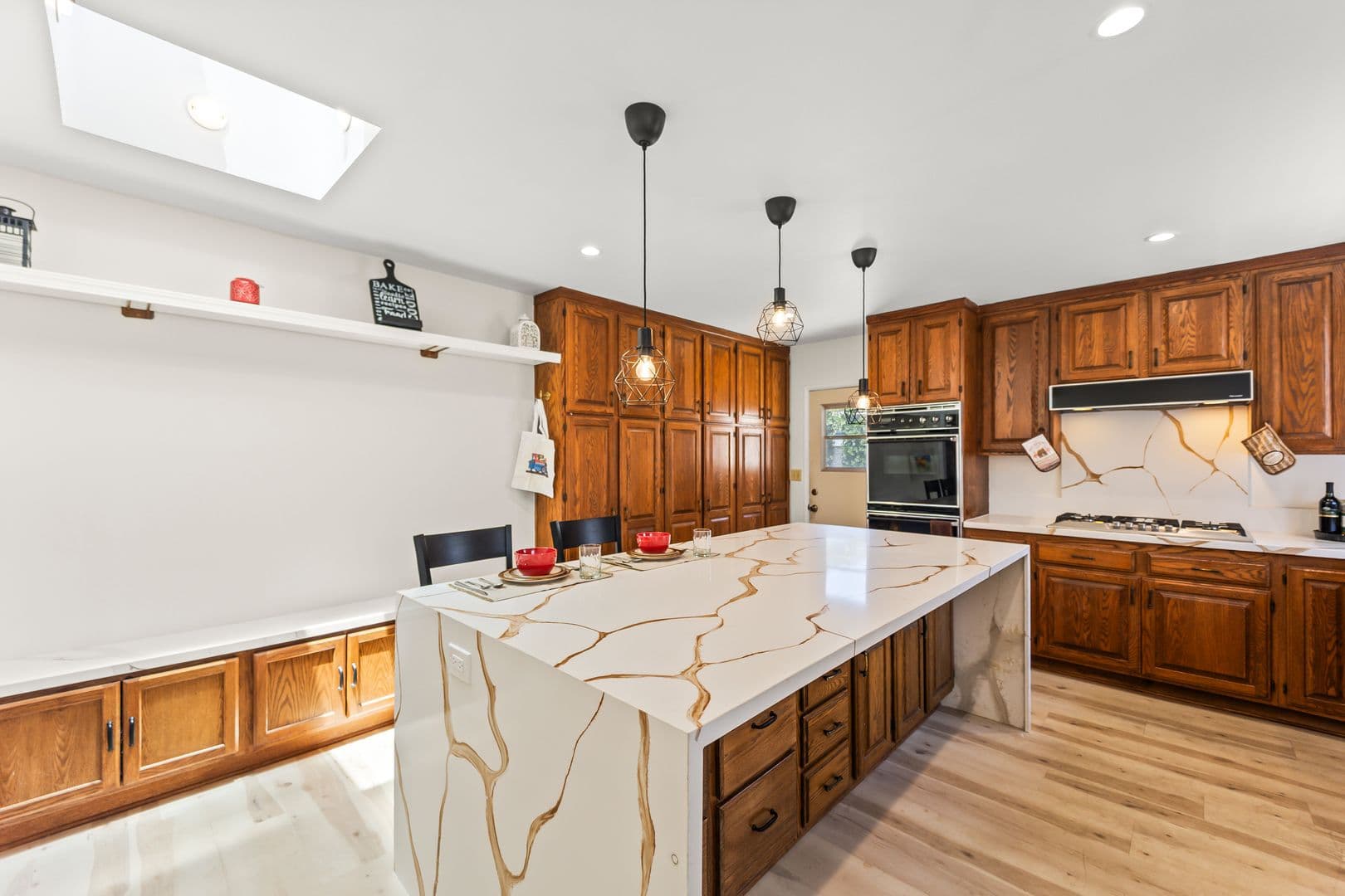 8016 Denrock 5 of 19