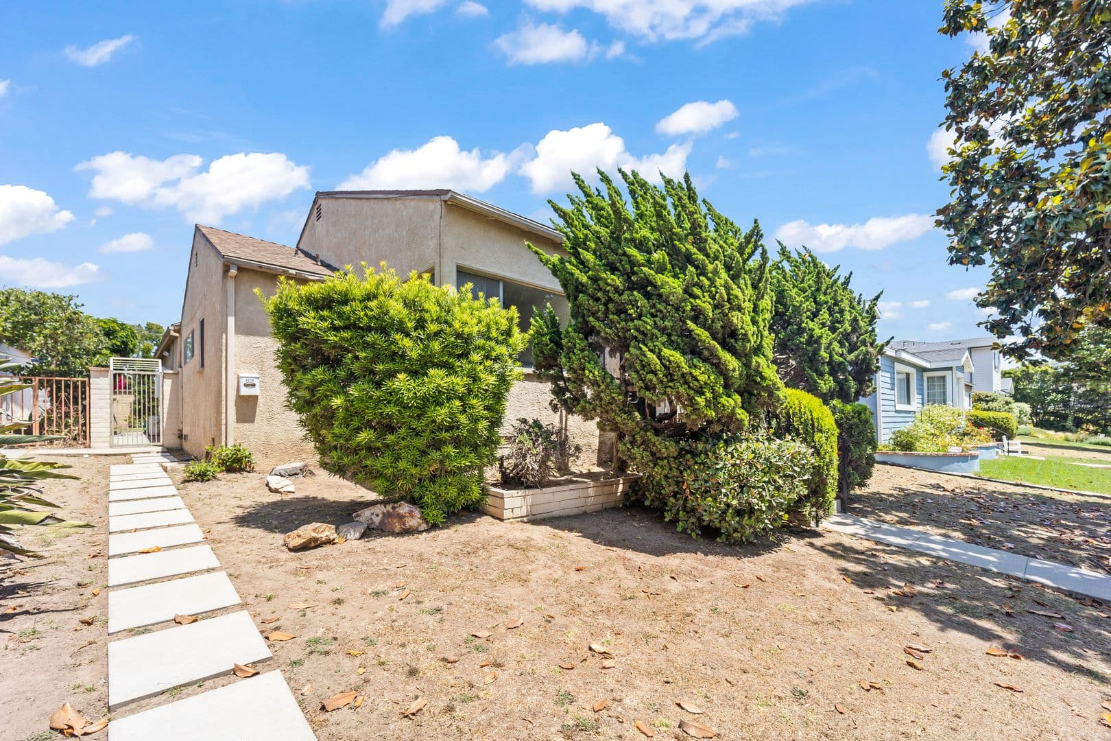 8016 Denrock 17 of 19