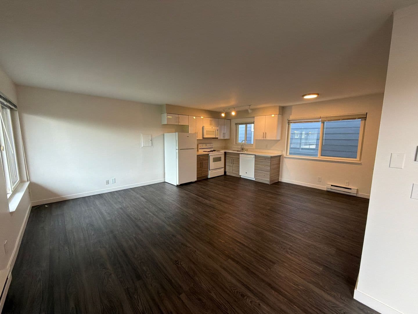 Sylvan Court 12 of 17