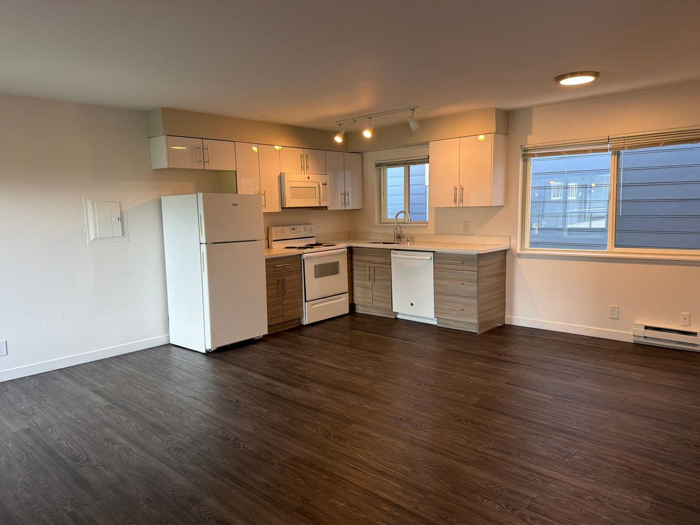 Sylvan Court 13 of 17