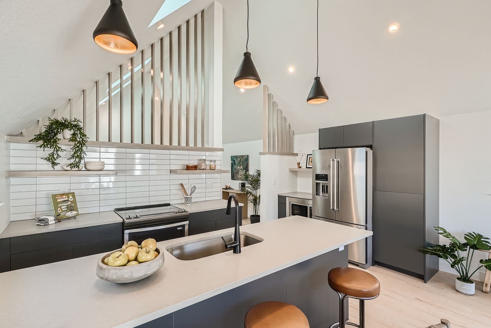 Lite Homes- 1101 1 of 8