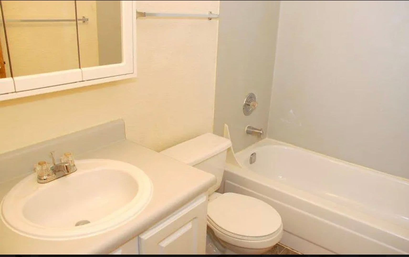37th Street Apartments 6 of 9