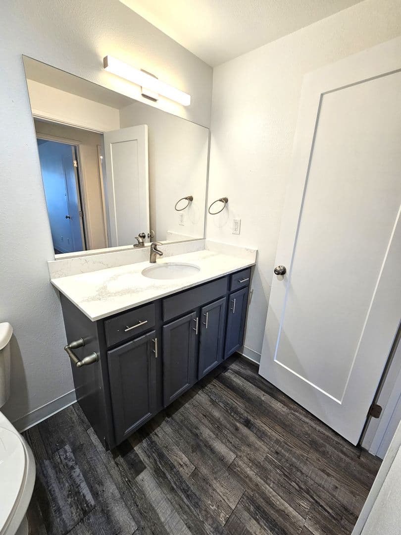 Chandelle Apartments 6 of 13