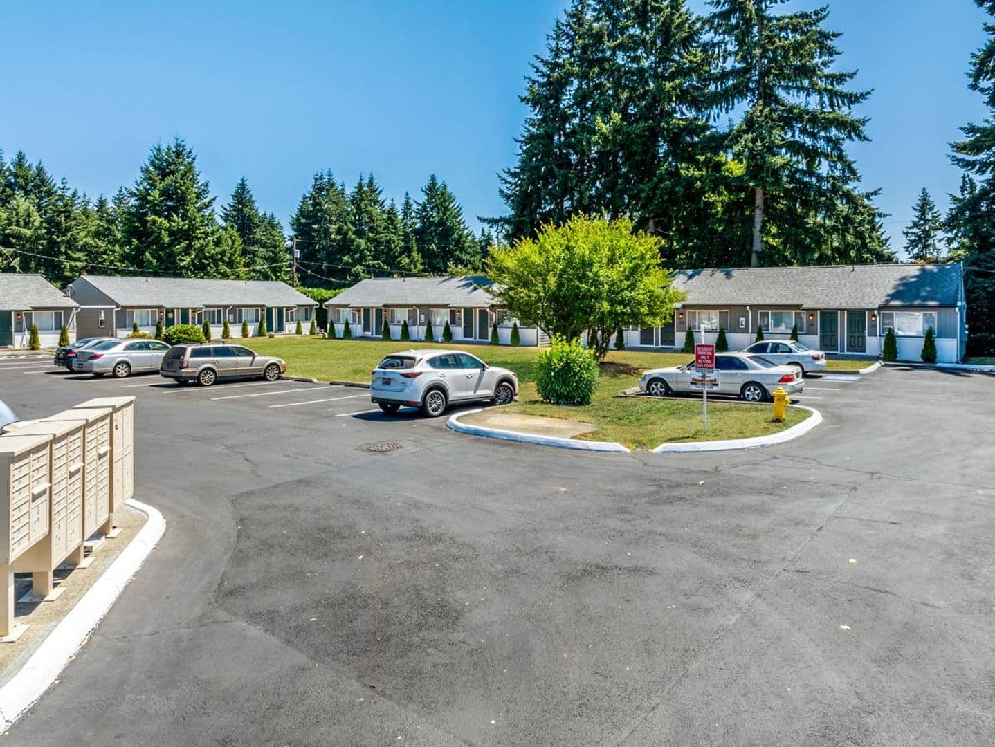 Emerald Greens Apartments 15 of 15
