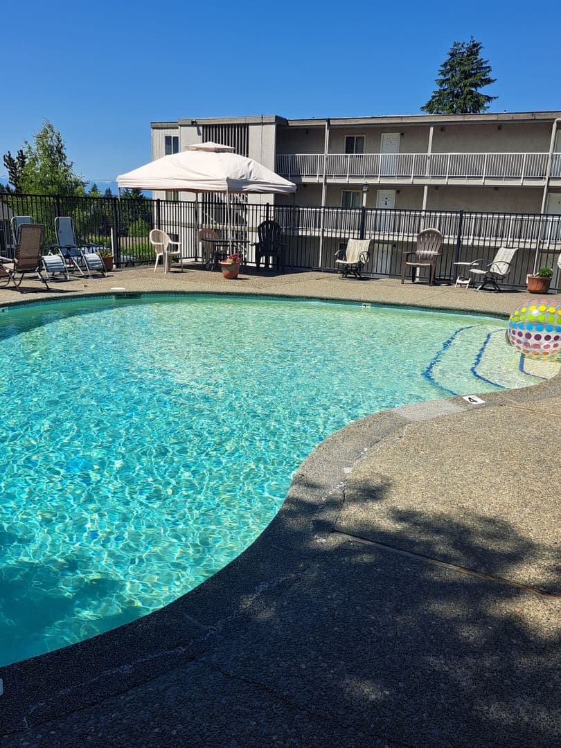 Olympic View Apartments 3 of 7