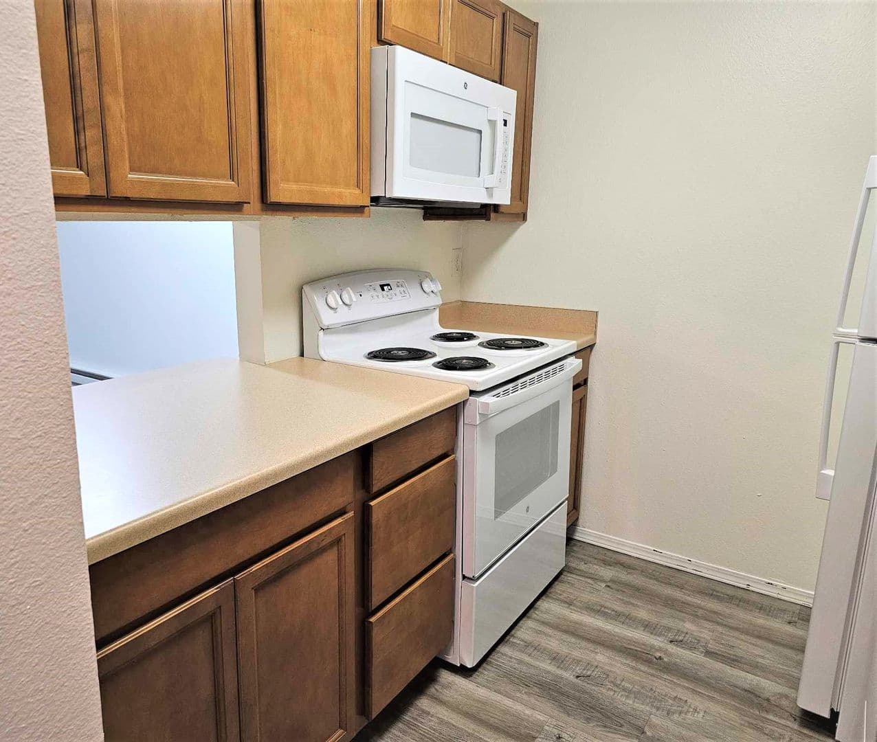 Sundance Apartments 3 of 10