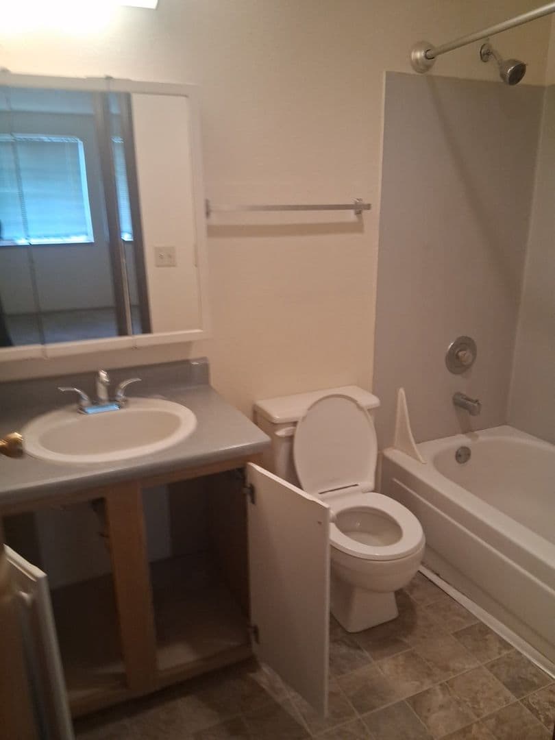 37th Street Apartments 5 of 7