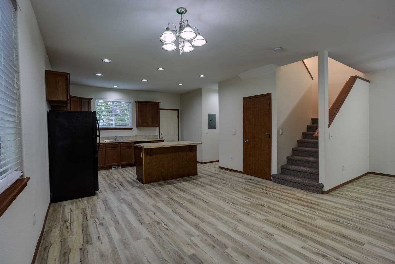 Brown's Townhouses 10 of 37