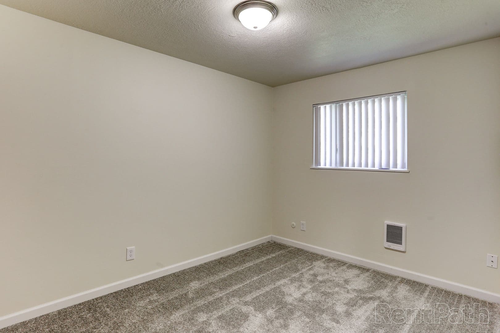 Arrowsmith Apartments^ 12 of 14