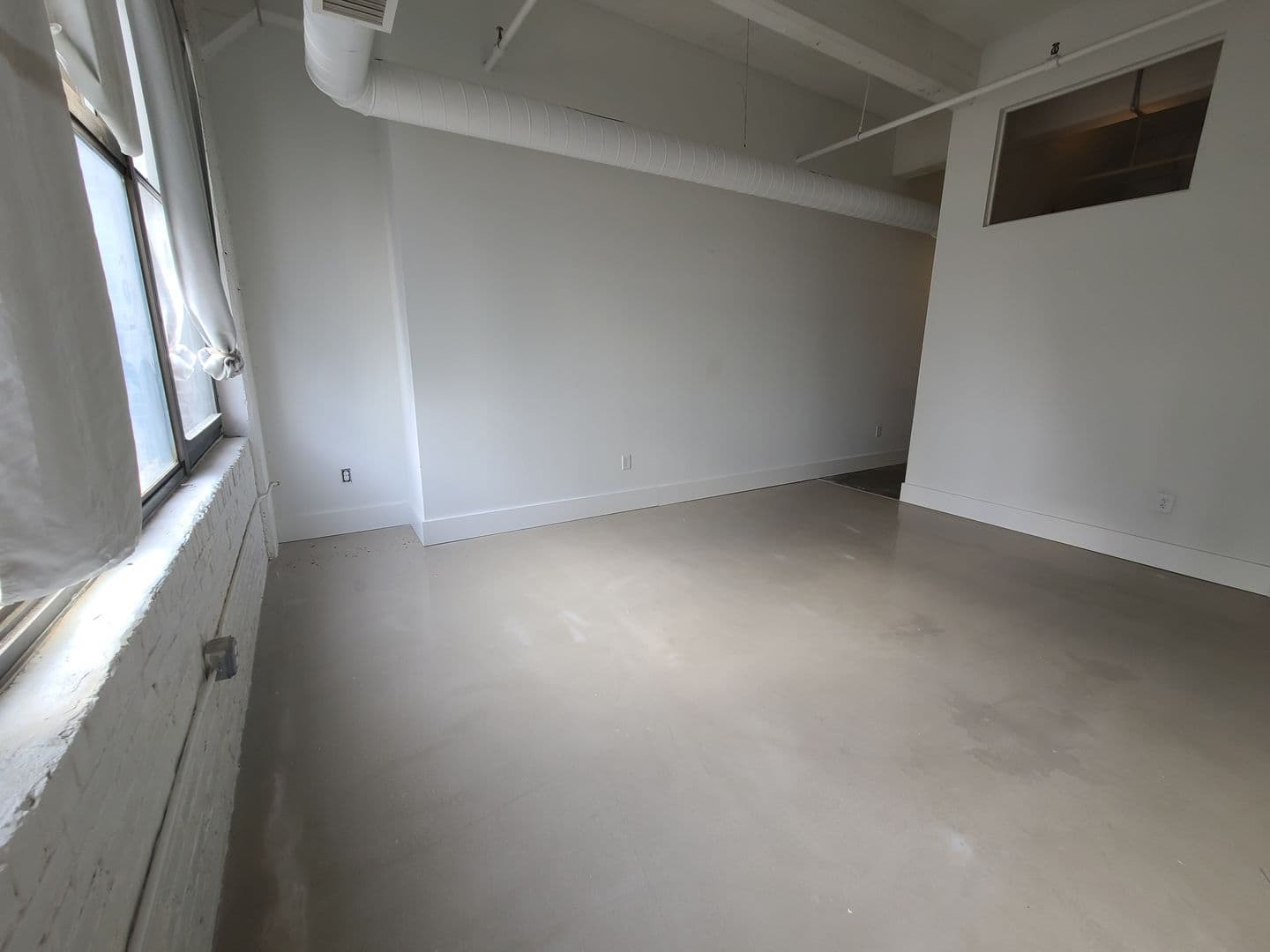 The Lofts at the Wolf Building 2 of 16
