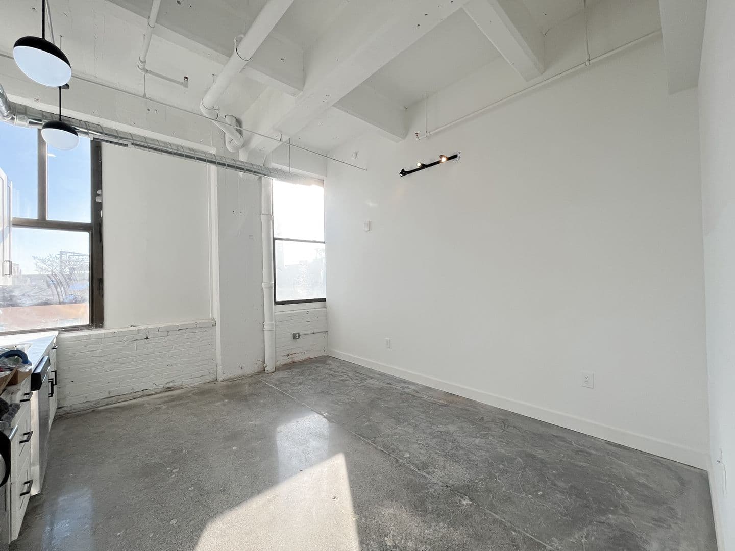 The Lofts at the Wolf Building 4 of 13