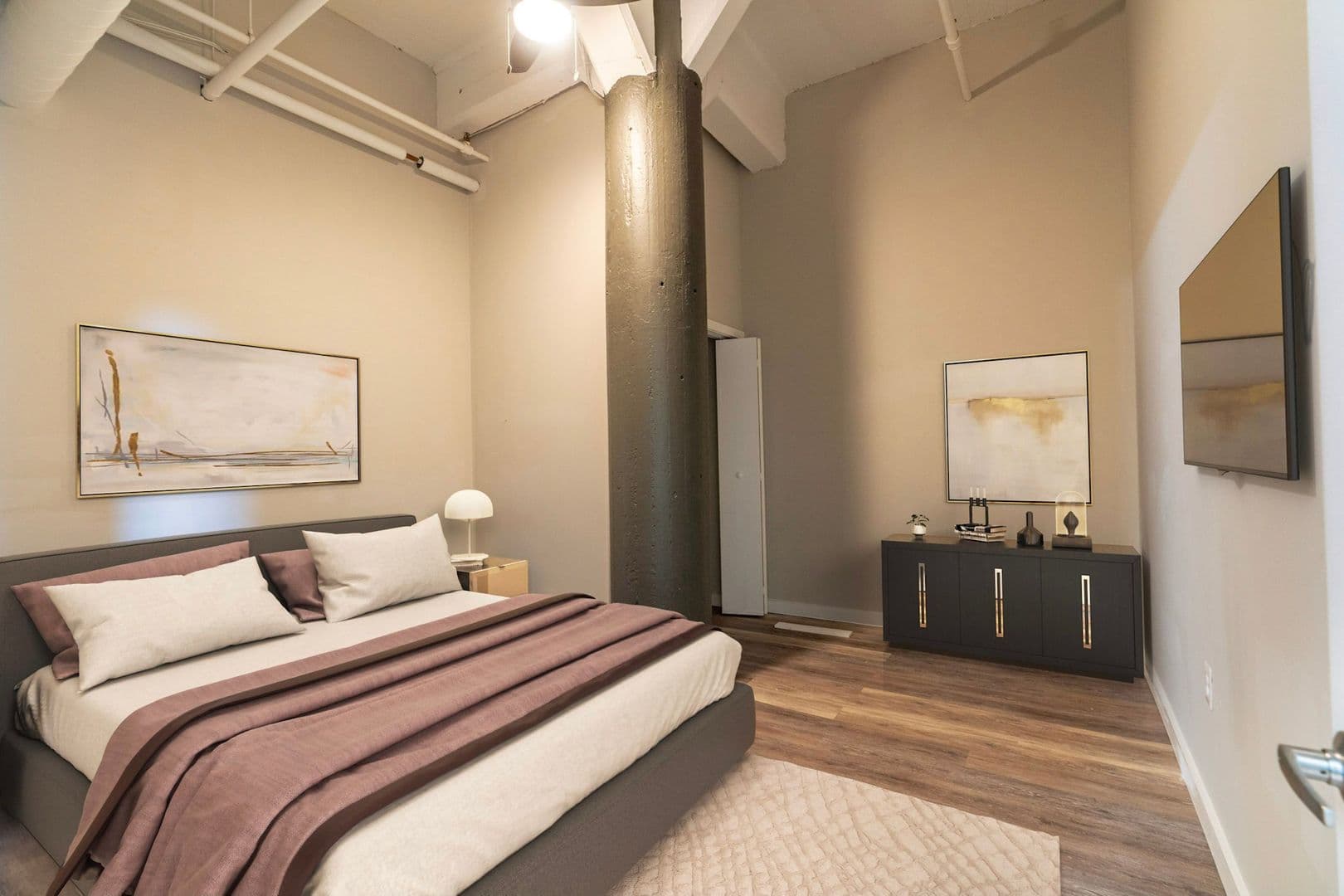 The Lofts at the Wolf Building 8 of 13