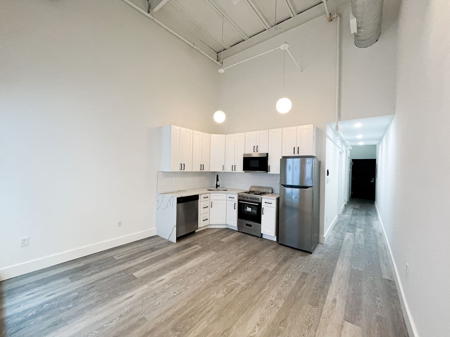 The Lofts at the Wolf Building 2 of 12