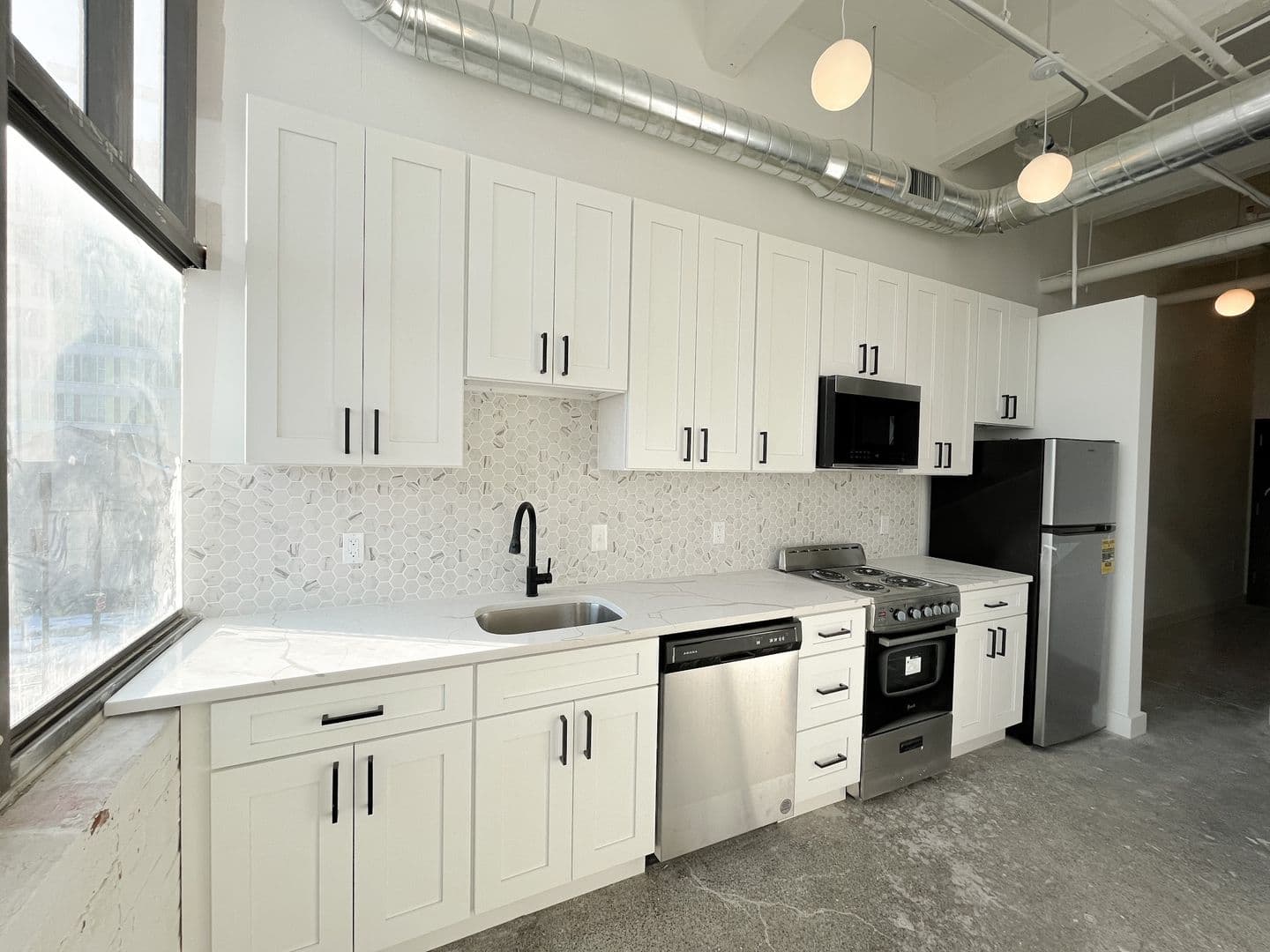 The Lofts at the Wolf Building 3 of 13