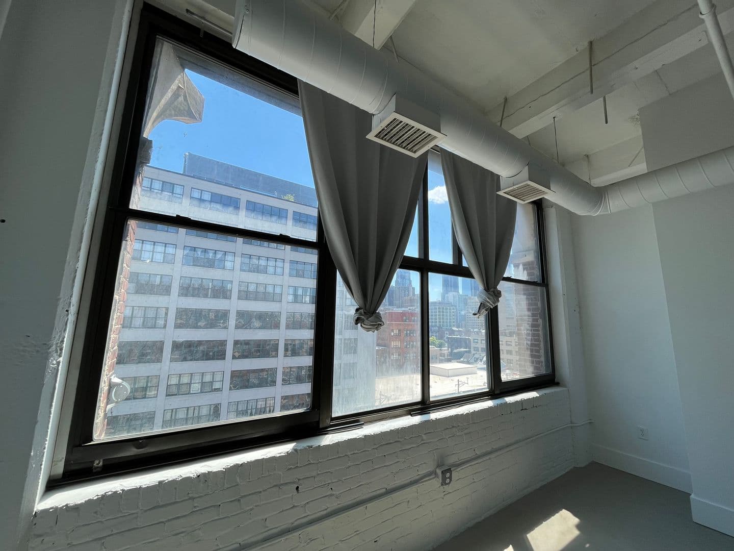 The Lofts at the Wolf Building 4 of 16