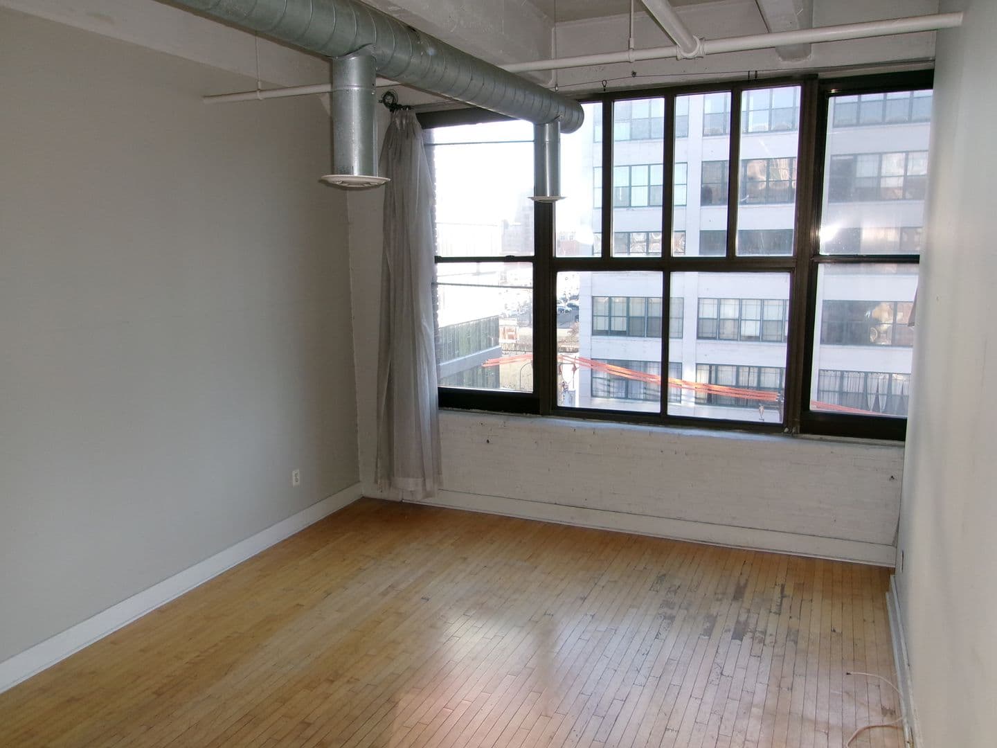 The Lofts at the Wolf Building 3 of 5
