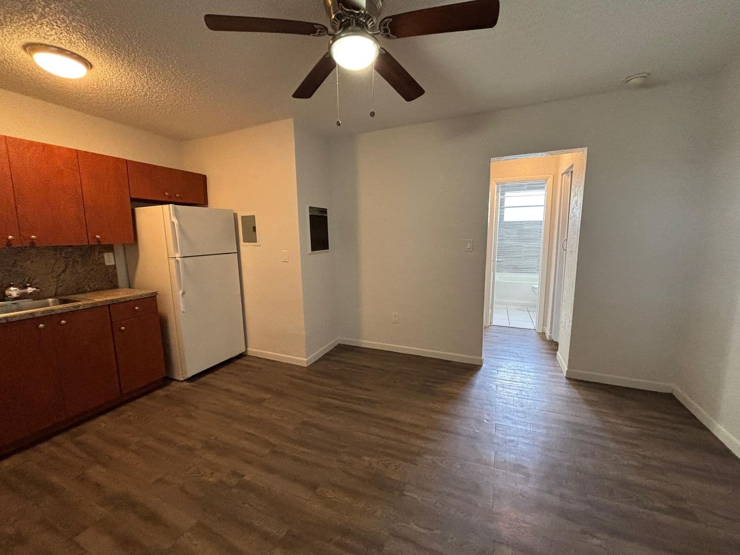 14120 NW 24th Court 3 of 9