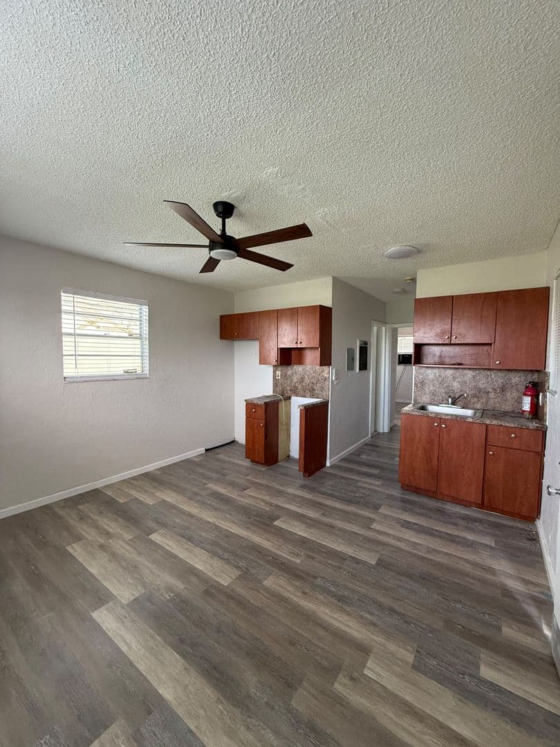 14120 NW 24th Court 2 of 9