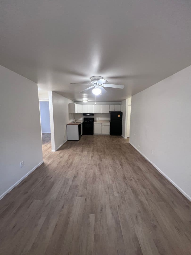 Victoria Canyon Apartments 3 of 6