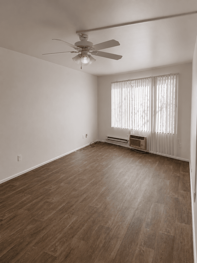 Victoria Canyon Apartments 4 of 8