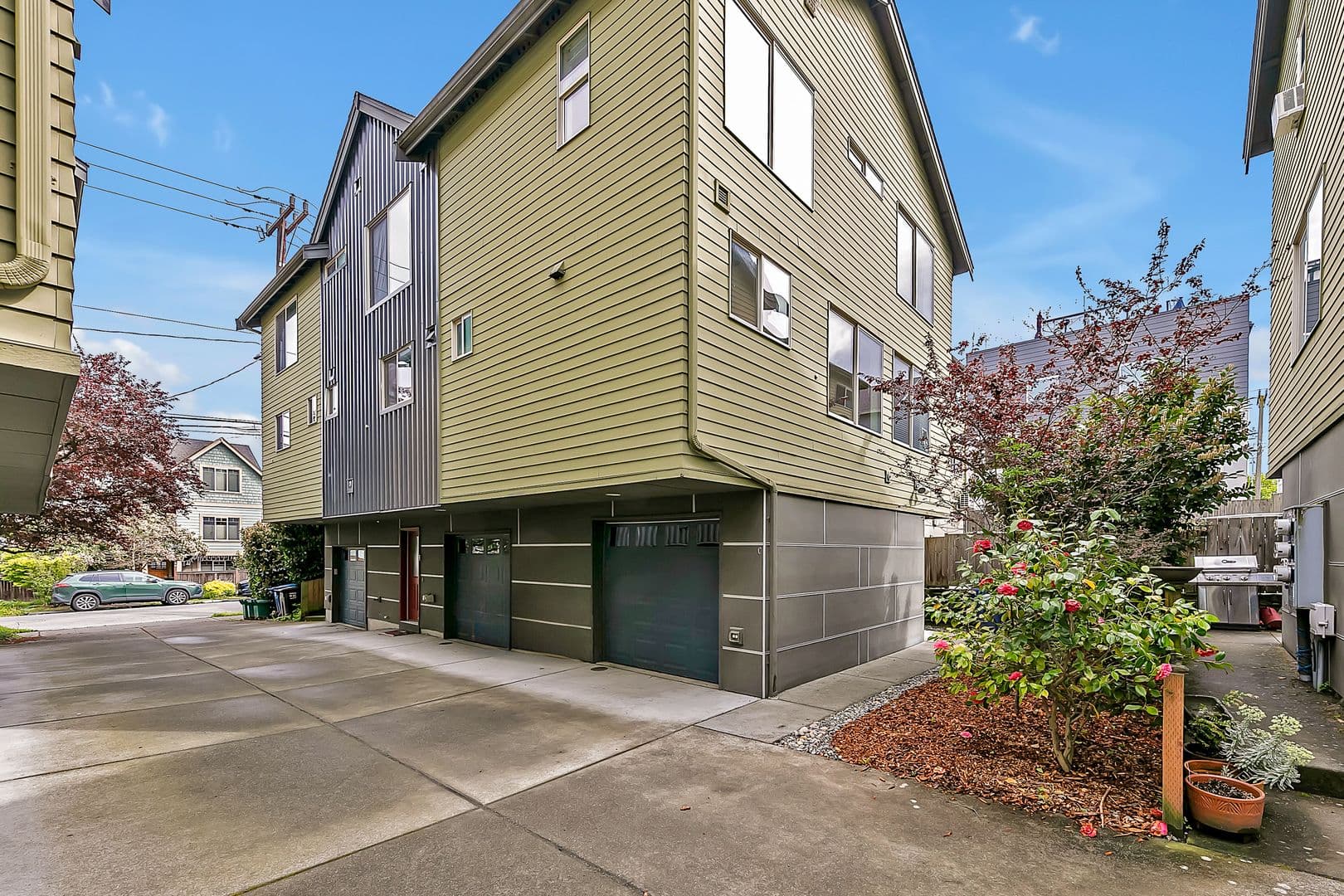 Willoughby-Oakes 4781 35th Ave S #C 2 of 8