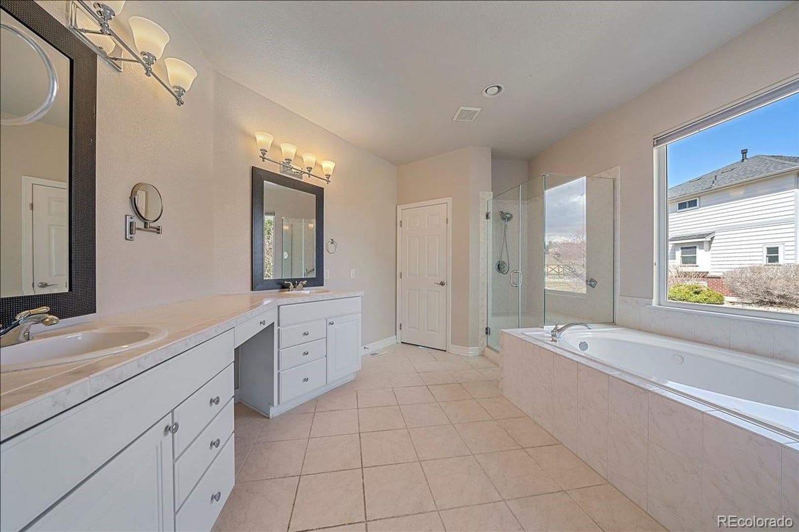 3860 W 111th Ave 21 of 39