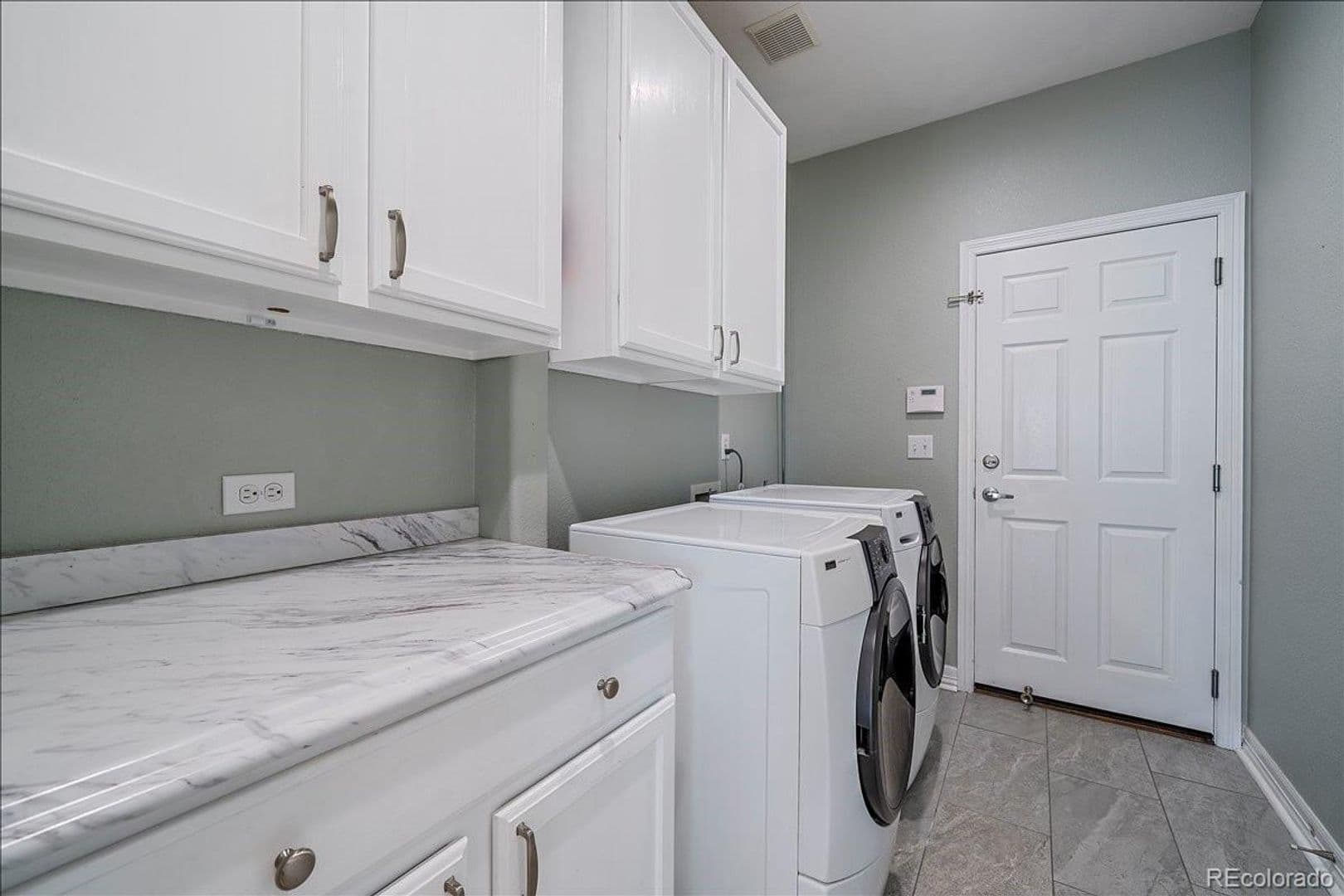 3860 W 111th Ave 18 of 39