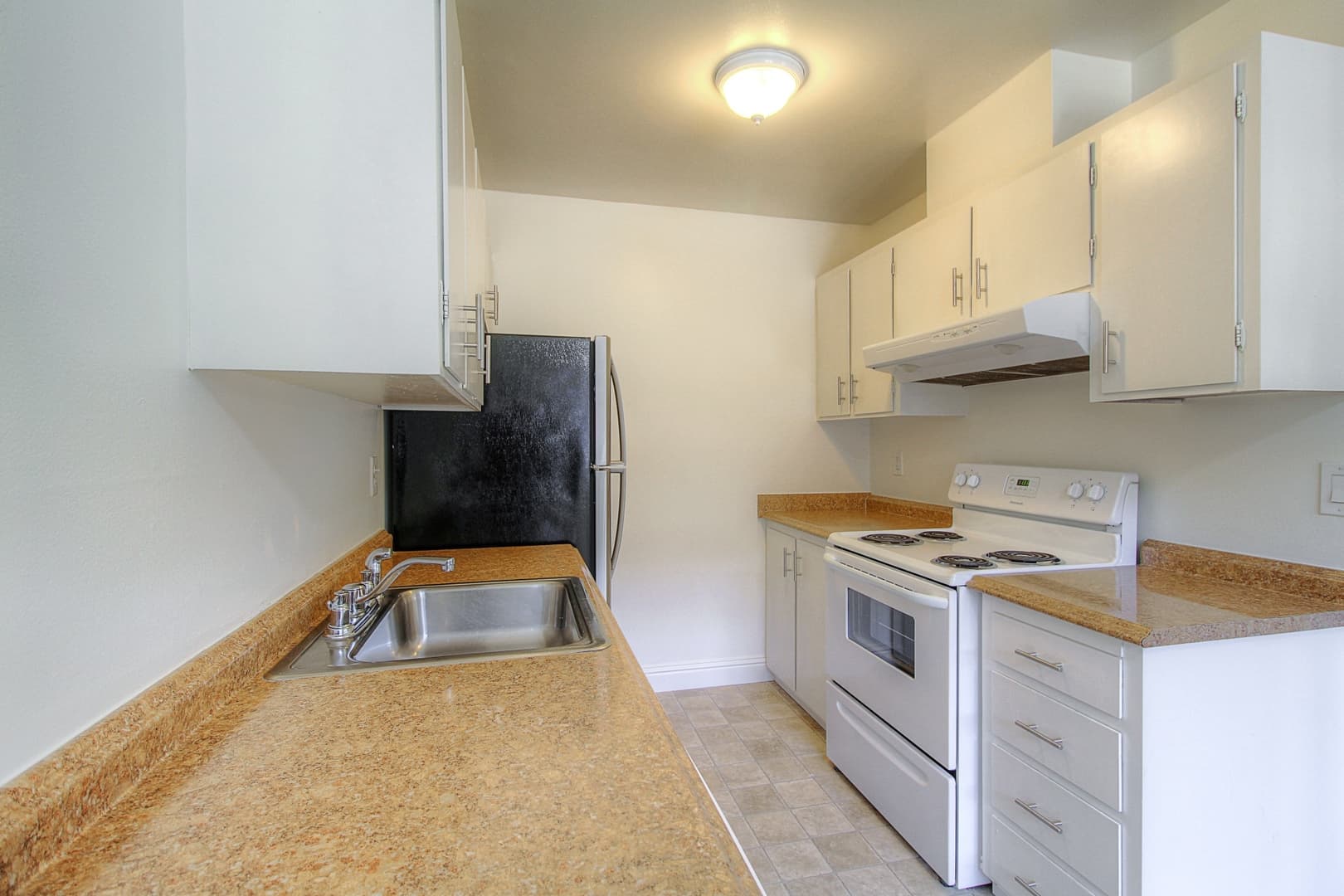 Brush Creek Apartments 3 of 12