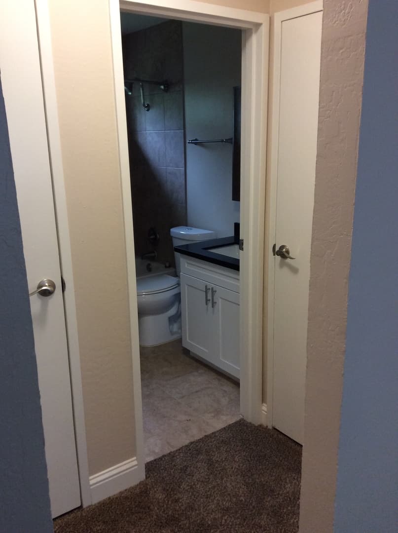 Brush Creek Apartments 6 of 9