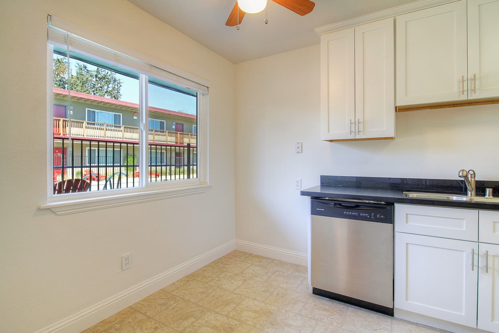Brush Creek Apartments 5 of 20