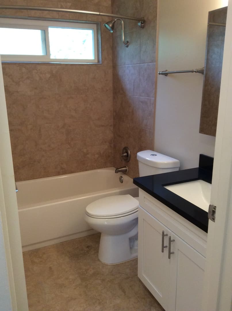 Brush Creek Apartments 3 of 9