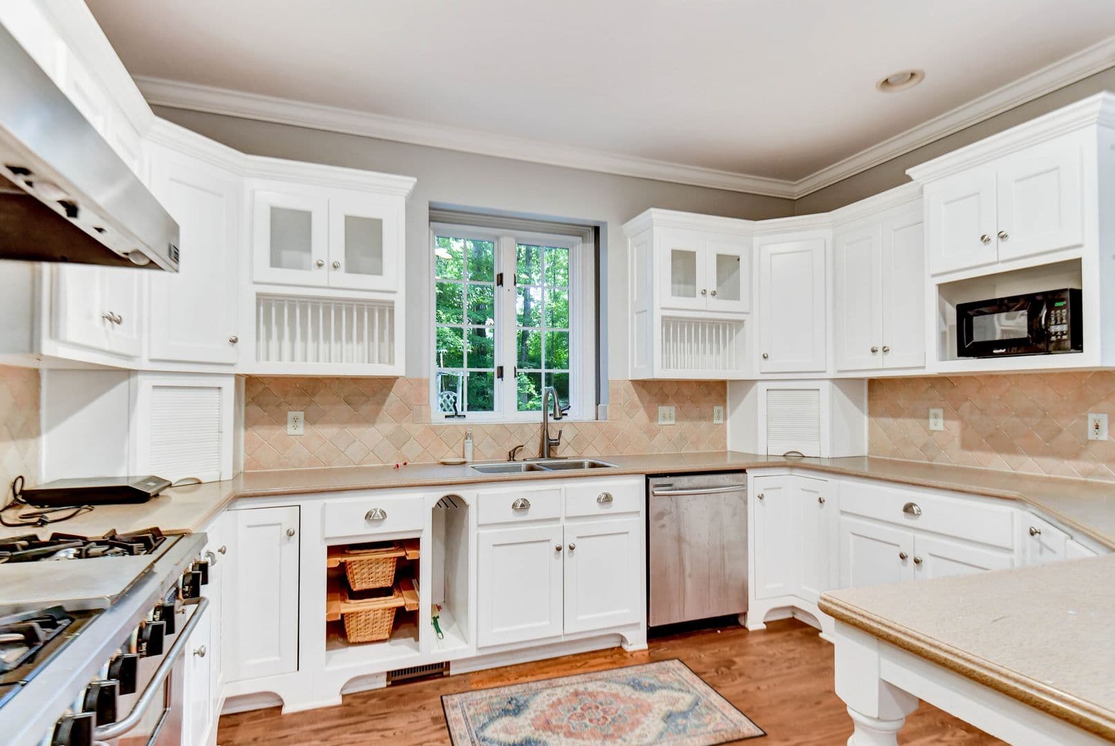 1170 Knob Creek Dr. 1 of 17