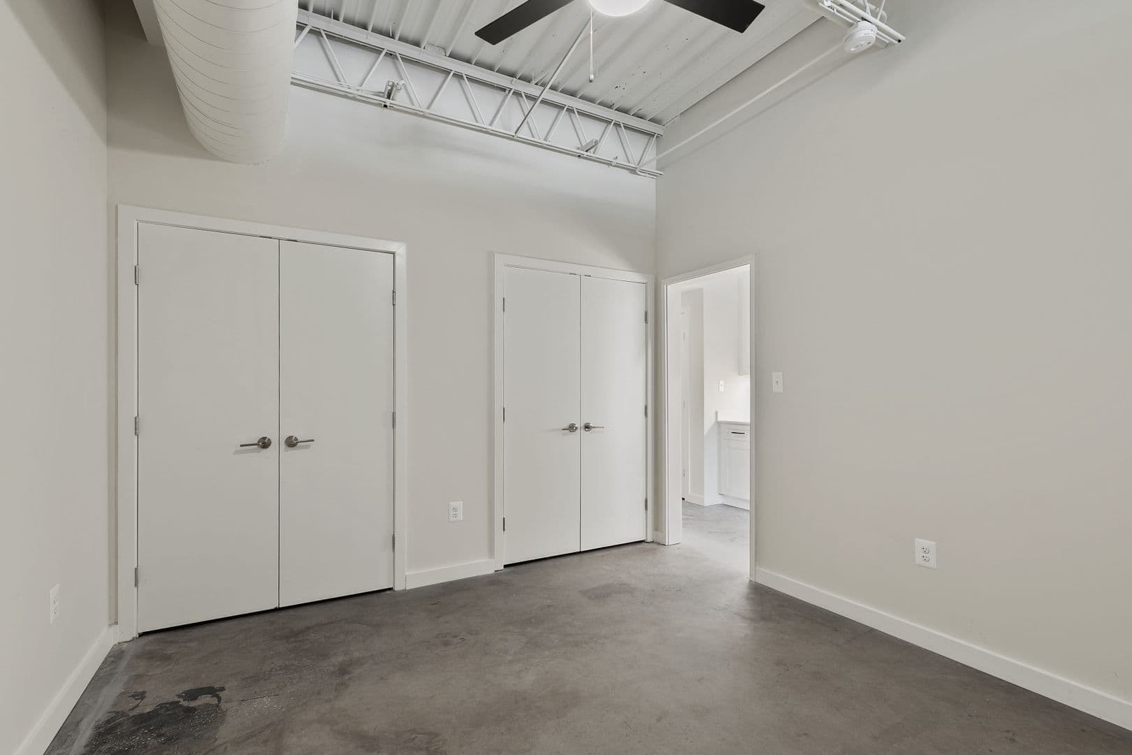 Westover - 5047 Forest Hill - DDG MF 6 of 6