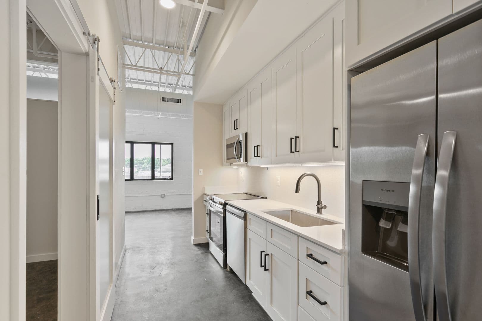 Westover - 5047 Forest Hill - DDG MF 2 of 5