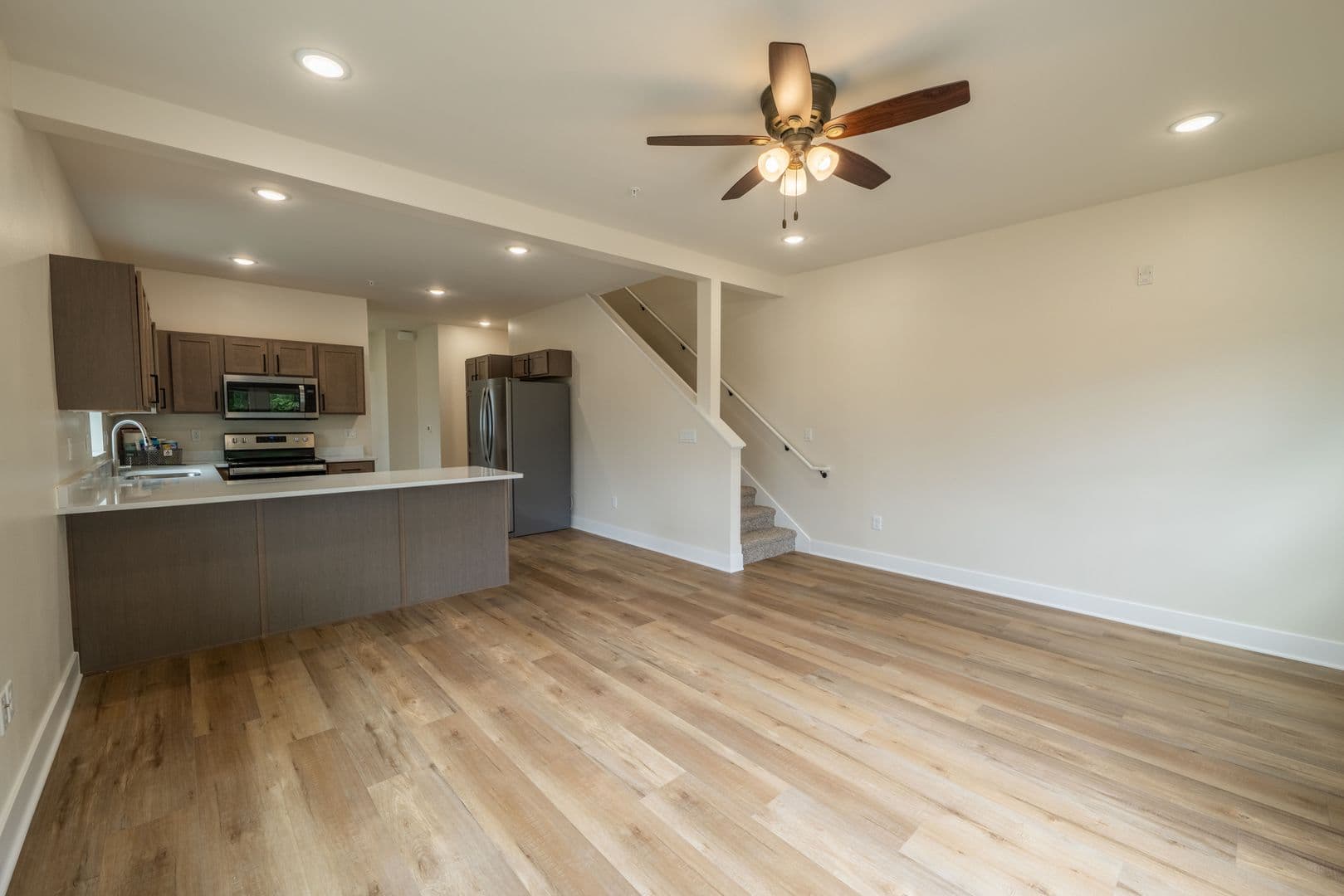 Seventh Hill Estates 8 of 34
