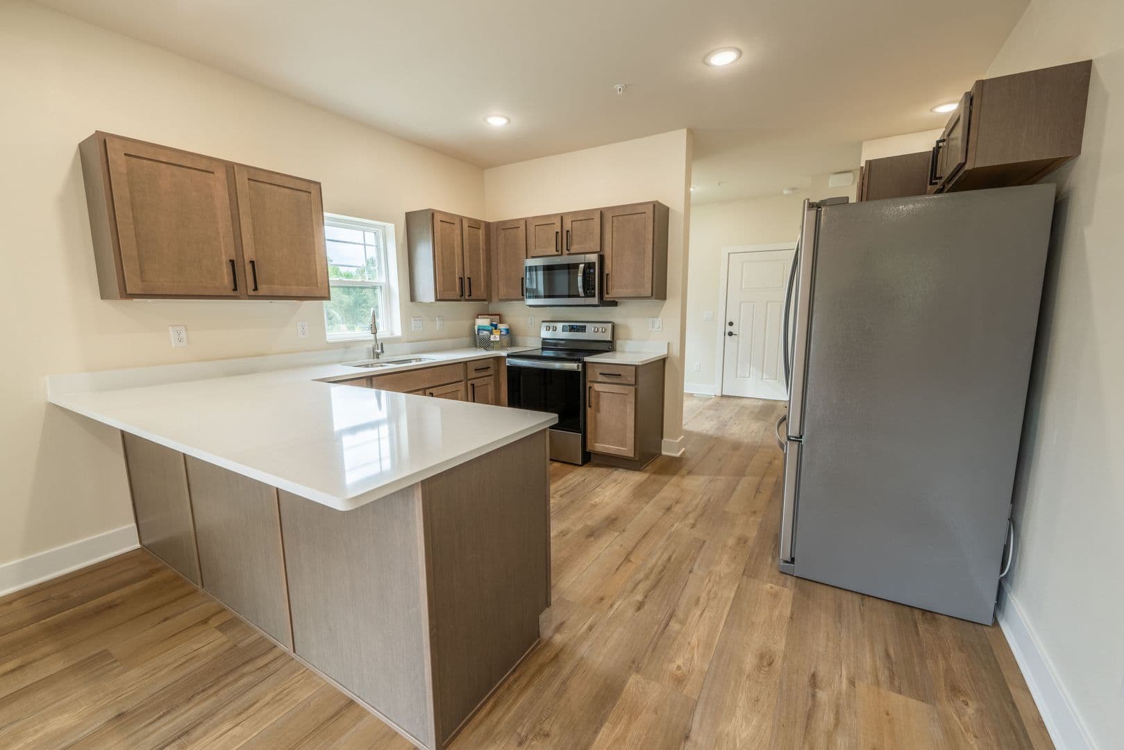 Seventh Hill Estates 7 of 34