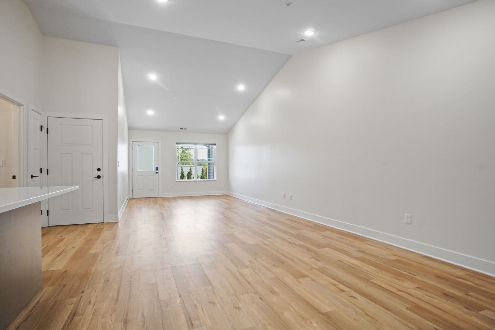 Seventh Hill Estates 4 of 17