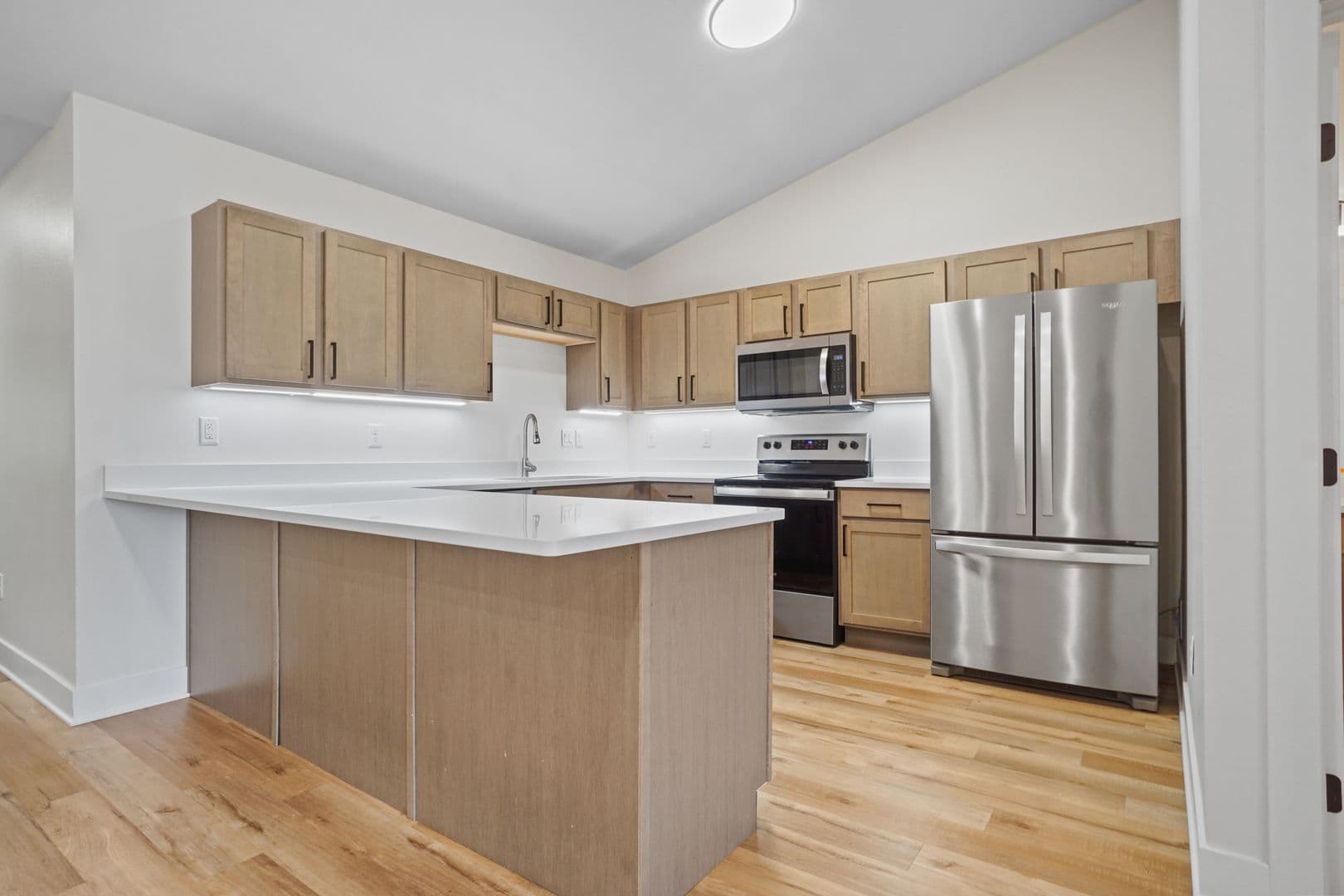 Seventh Hill Estates 8 of 17